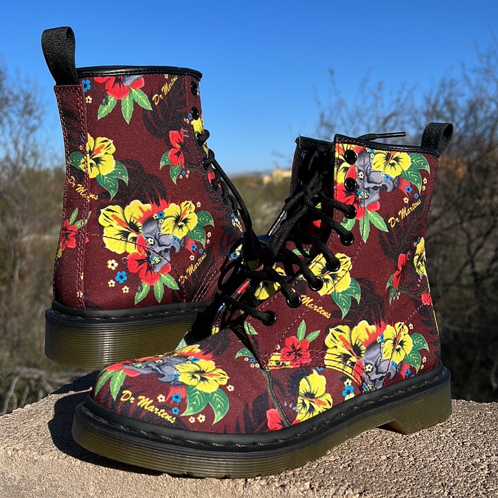 Dr. Martens Colorful Canvas Tropical Floral Castel Burgundy Boots